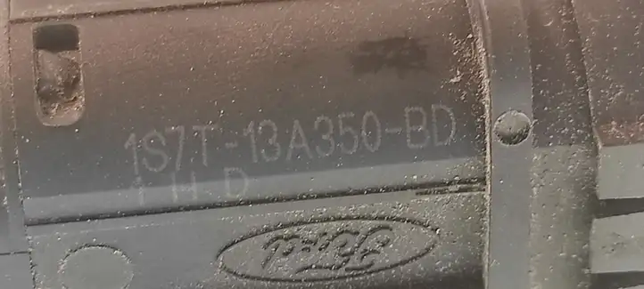 Ford Mondeo Mk III (2000 - 2007) 1S7T13A350BD Включатель аварийных фонарей — фото 3