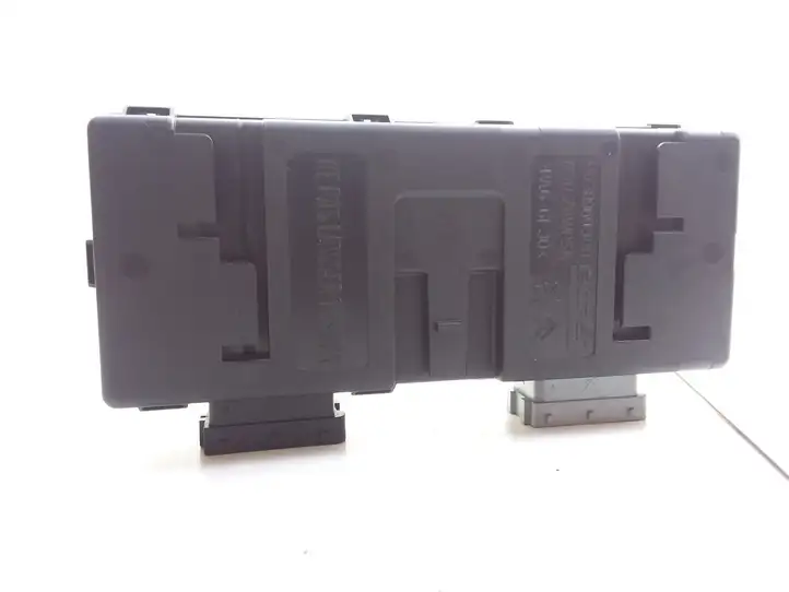 Peugeot 607 (2004 - 2010)  9638960380 Другие приборы