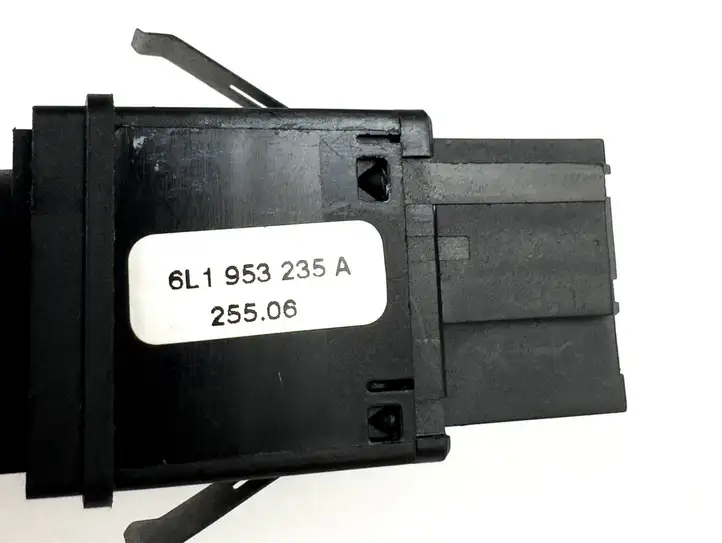 Seat Ibiza III (6L) (2002 - 2008) 6l1953235a Включатель аварийных фонарей — фото 4