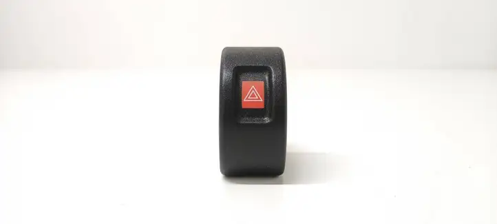 Opel Astra G (1998 - 2004) 09138059 Включатель аварийных фонарей — фото 1