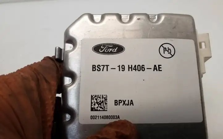 Ford Mondeo MK IV (2007 - 2014) BS7T19H406AE Камера в лобовом стекле — фото 5