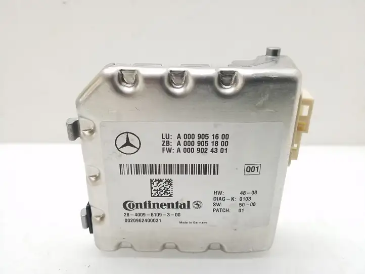 Mercedes-Benz E W212 (2009 - 2016) A0009051600 Камера в лобовом стекле — фото 4