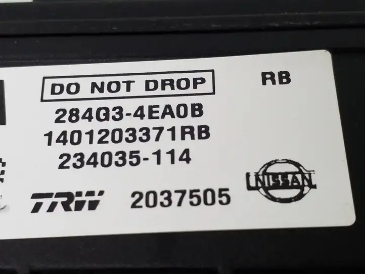 Nissan Qashqai (2013 - 2017) 284G34EA0B Камера в лобовом стекле — фото 2