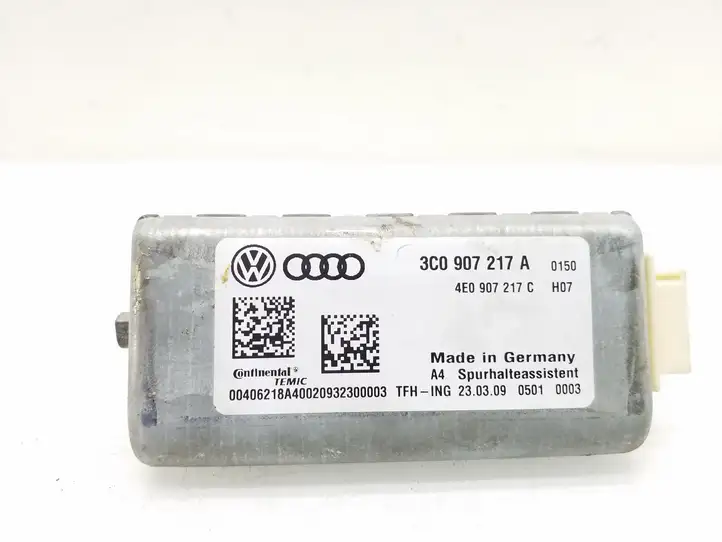 Volkswagen PASSAT B6 (2005 - 2010) 3C0907217A Камера в лобовом стекле — фото 5