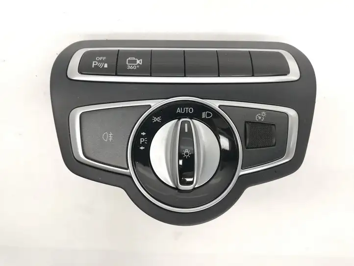 Mercedes-Benz C W205 (2014 - 2021) A2059057007 Включатель фонарей — фото 1