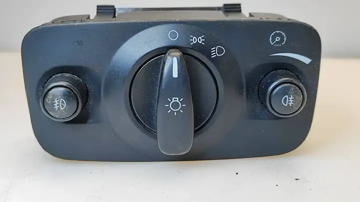 Ford Mondeo MK IV (2007 - 2014) 6G9T13A024DF Включатель фонарей — фото 1