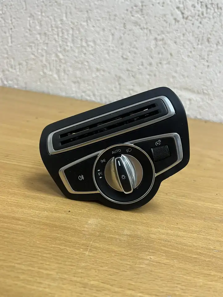 Mercedes-Benz GLC X253/C253 (2015 - ) A2058210059 Включатель фонарей — фото 2