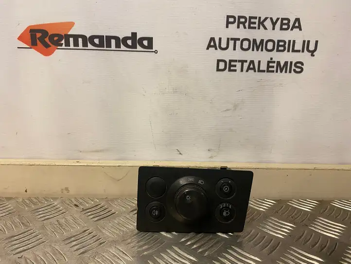 Opel Zafira B (2003 - 2006) 13205864 Включатель фонарей — фото 1