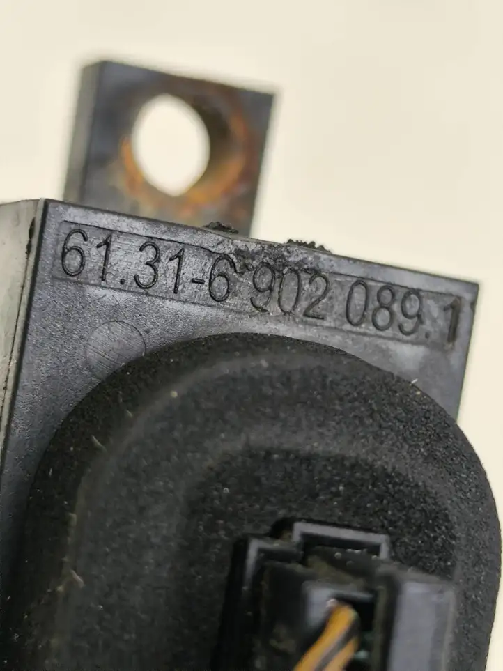 BMW 7 E65 E66 (2001 - 2008) 6902089 Кнопка стеклоподъемников — фото 4