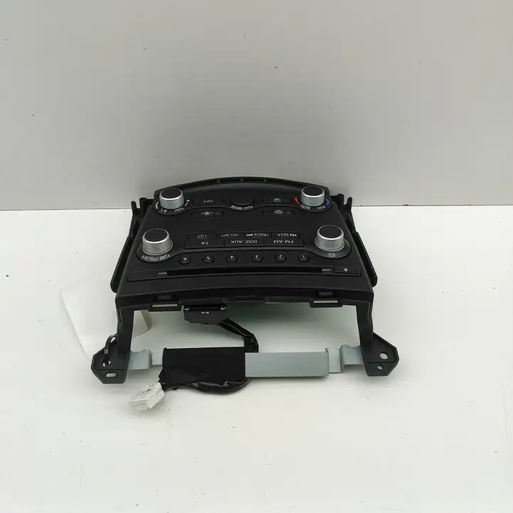 Nissan 370Z (2008 - 2014) 253911EM6A Включатель регулировки звука — фото 4