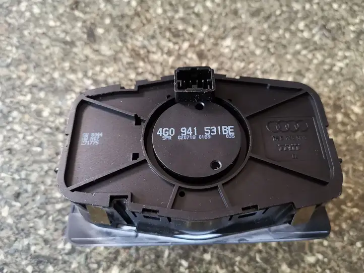 Audi A6 C7 (2014 - 2018) 4G0941531BE Включатель фонарей — фото 2