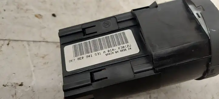 Audi A4 S4 B6 8E 8H (2000 - 2006) 8E0941531A Включатель фонарей — фото 6