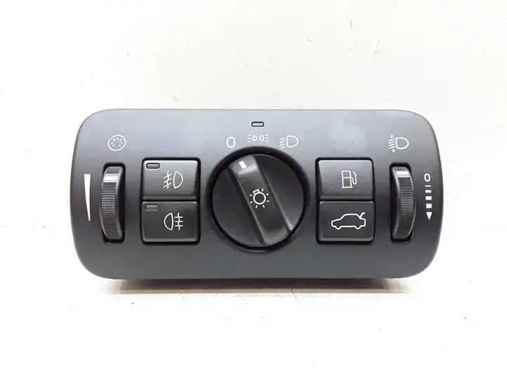 Volvo V70 (2007 - 2013) 30739415 Включатель фонарей — фото 1