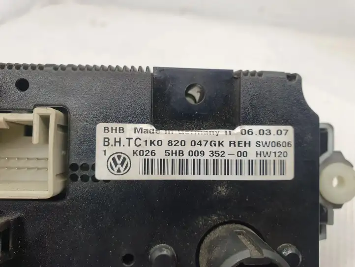 Volkswagen PASSAT B6 (2005 - 2010)  1K0820047GK Управление климат контролем