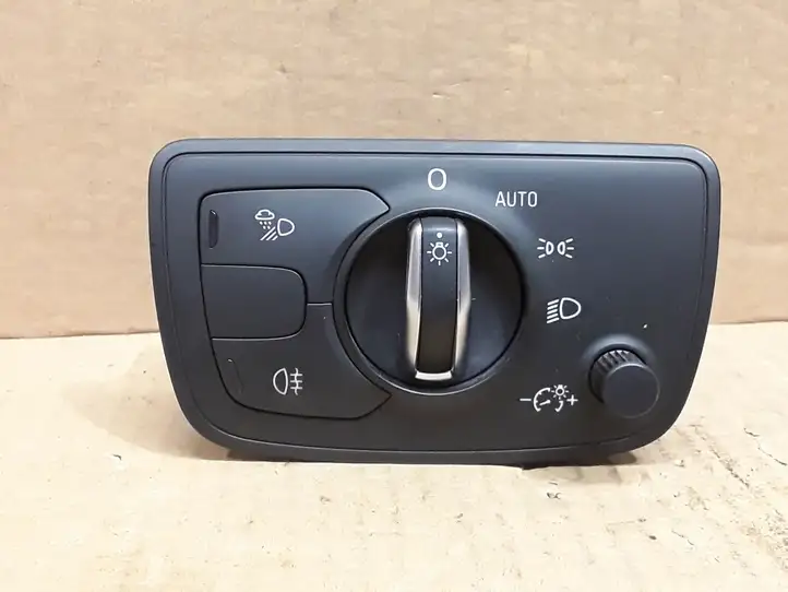 Audi A6 C7 (2014 - 2018) 4G0941531AL Включатель фонарей — фото 1
