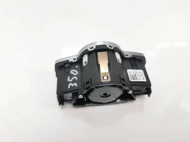 Mercedes-Benz EQC (2018 - ) A2059051810 Включатель фонарей — фото 3