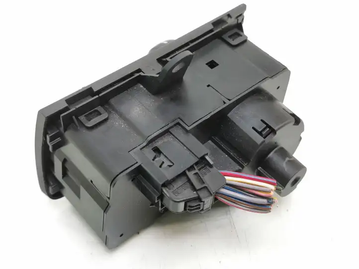 Mercedes-Benz E W211 (2002 - 2009) 2115450104 Включатель фонарей — фото 3