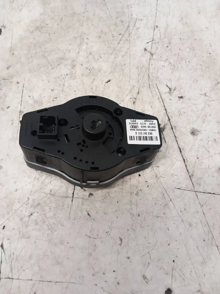Audi A4 S4 B8 8K (2007 - 2011) 8K0941531G Включатель фонарей — фото 2