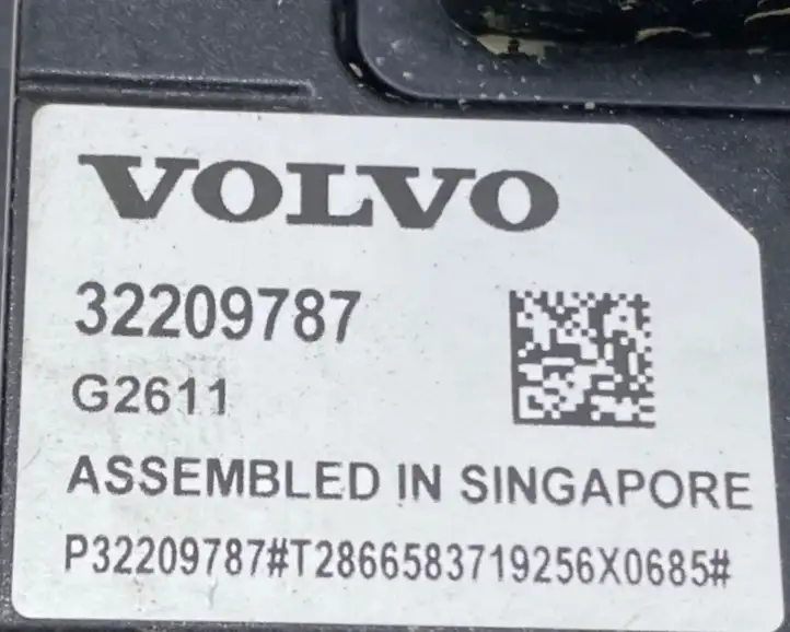 Volvo XC90 (2014 - 2019) 32209787 Камера в лобовом стекле — фото 6