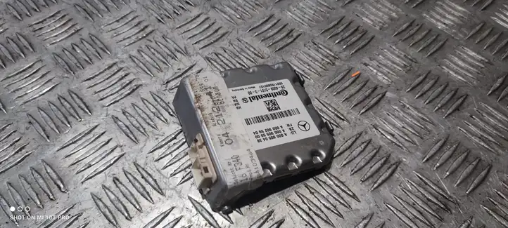 Mercedes-Benz S W221 (2005 - 2013) A0009050438 Камера в лобовом стекле — фото 2