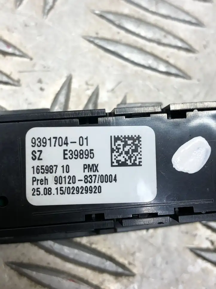 BMW 3 F30 F35 F31 (2012 - 2018) 9391704 Выключатель ASR — фото 4