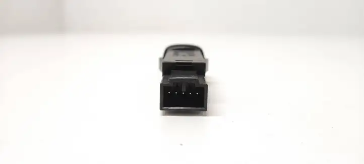 Volvo S80 (1998 - 2004) 9168302 Включатель аварийных фонарей — фото 4