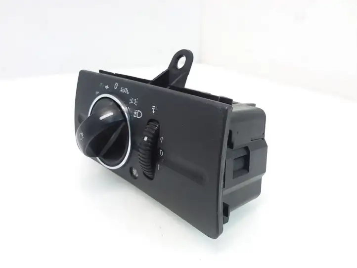 Mercedes-Benz E W211 (2002 - 2009) A2115450904 Включатель фонарей — фото 3