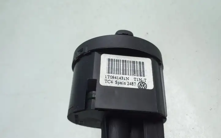 Volkswagen Touran I (2003 - 2010) 1T0941431N Включатель фонарей — фото 3