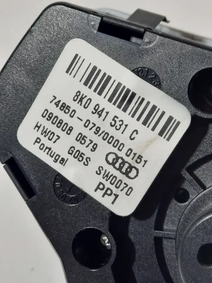 Audi A4 S4 B8 8K (2007 - 2011) 8K0941531C Включатель фонарей — фото 4