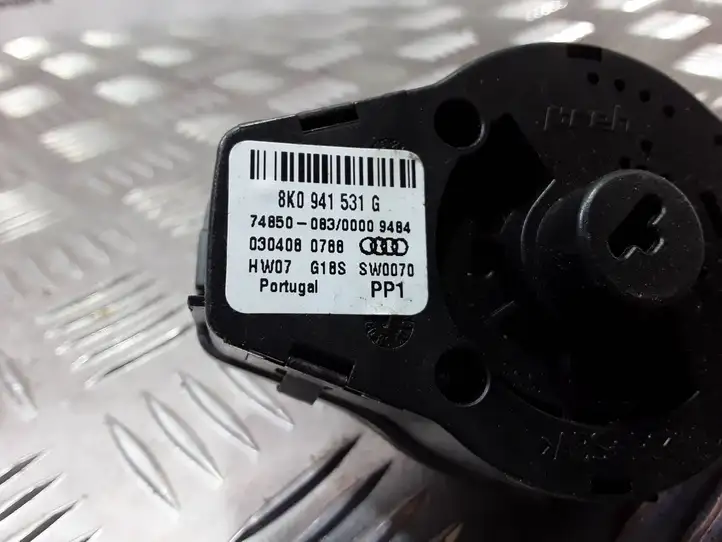 Audi A4 S4 B8 8K (2007 - 2011) 8K0941531G Включатель фонарей — фото 2