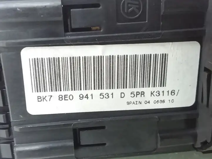 Audi A4 S4 B7 8E 8H (2004 - 2009) 8E0941531D Включатель фонарей — фото 4