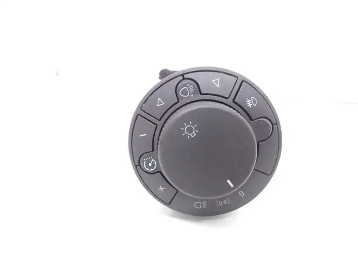 Opel Corsa D (2006 - 2010) 13249396 Включатель фонарей — фото 1