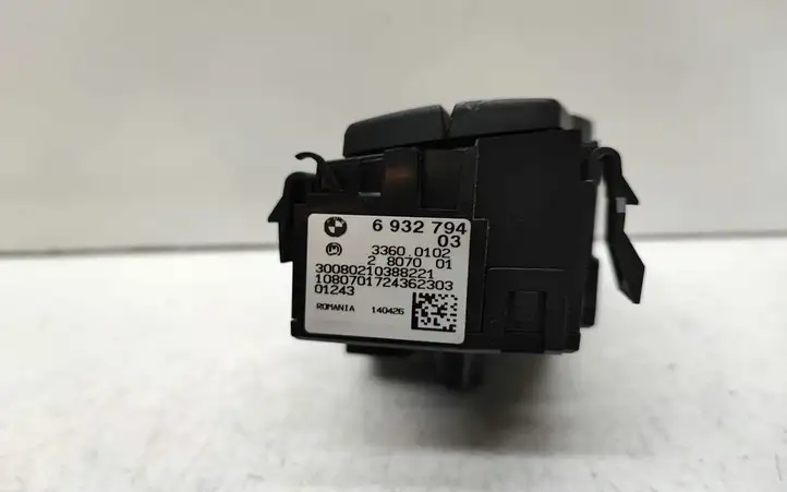 BMW 3 E90 E91 (2005 - 2012) 6932794 Включатель фонарей — фото 2
