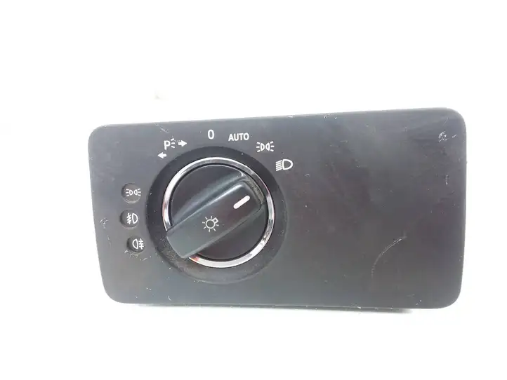 Mercedes-Benz R W251 (2005 - 2013) A2515454604 Включатель фонарей — фото 1