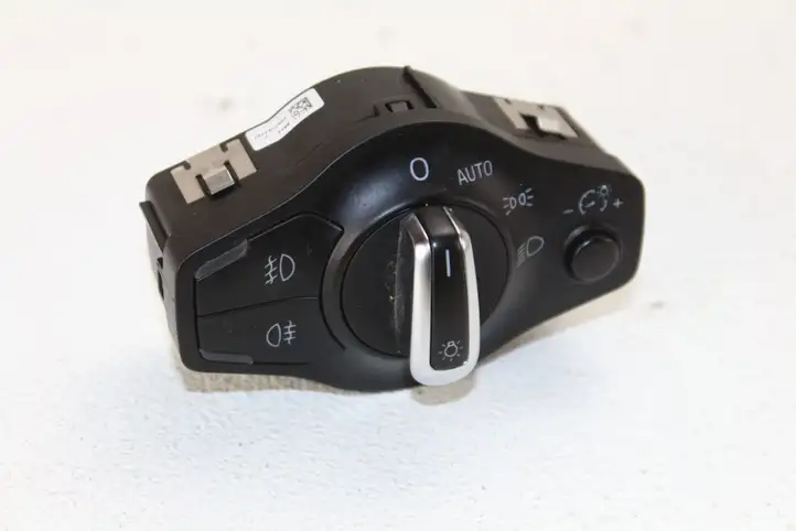 Audi A4 S4 B8 8K (2011 - 2015) 8K0941531AS Включатель фонарей — фото 2