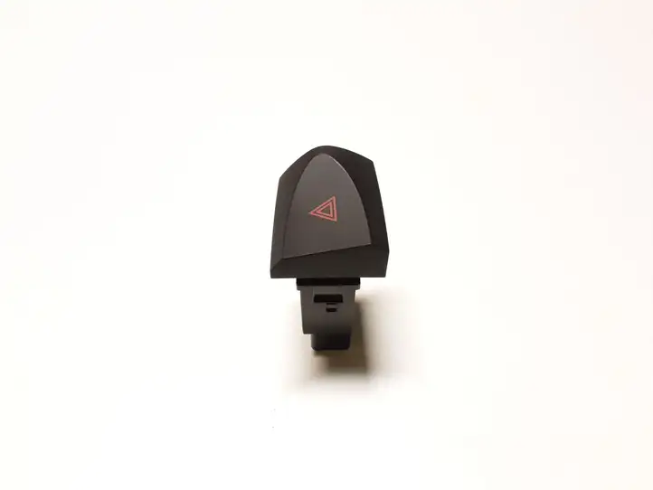 Hyundai Santa Fe (2000 - 2005) 9379026000 Включатель аварийных фонарей — фото 2