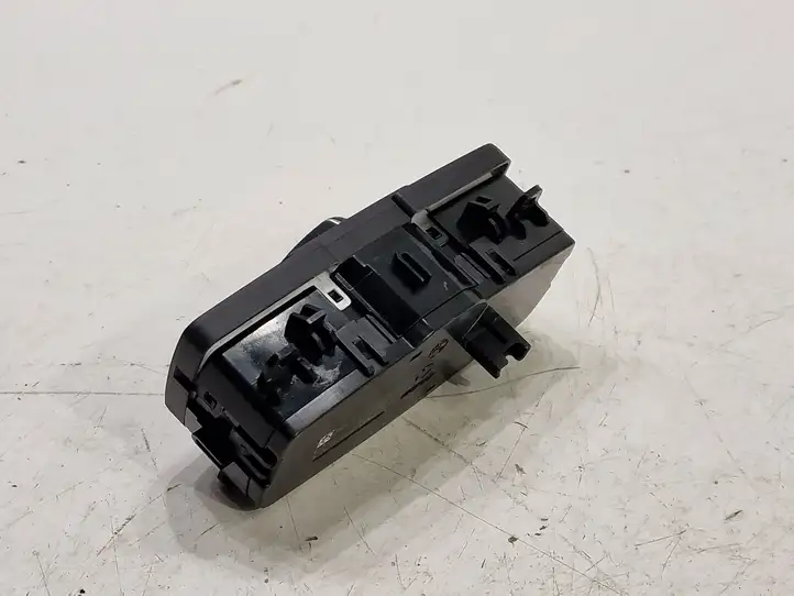 BMW 3 F30 F35 F31 (2012 - 2018) 926530504 Включатель фонарей — фото 2