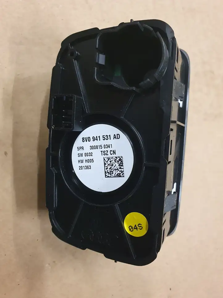 Audi A3/S3 8V (2012 - 2016) 8V0941531AD Включатель фонарей — фото 2