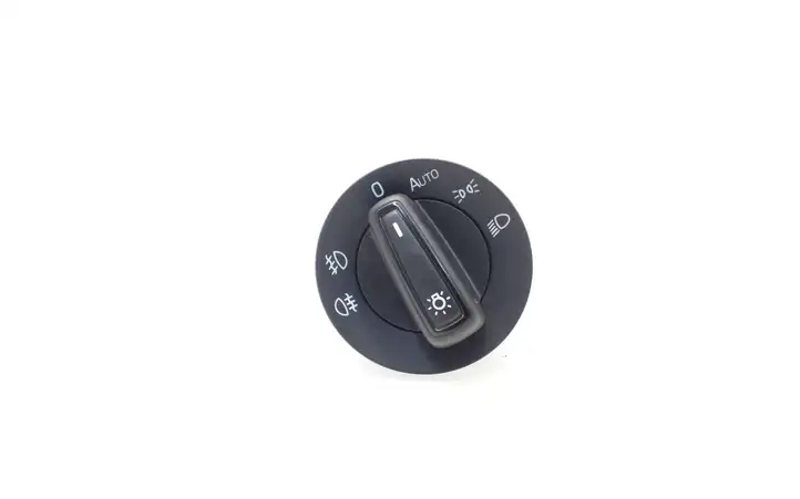 Skoda Octavia Mk3 (5E) (2013 - 2019) 5E0941431D Включатель фонарей — фото 1