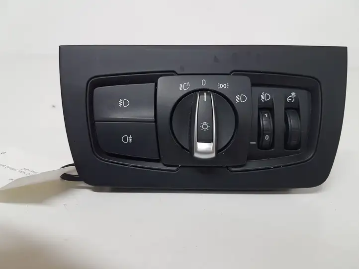 BMW 3 F30 F35 F31 (2012 - 2018) 51459218531 Включатель фонарей — фото 1