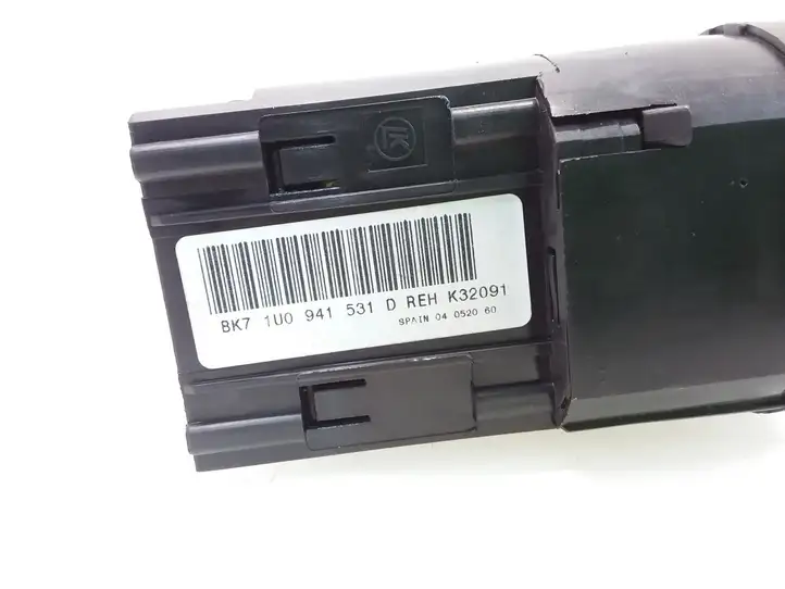 Skoda Roomster (5J) (2010 - 2015) 1U0941531D Включатель фонарей — фото 3