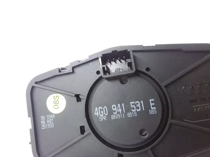 Audi A6 C7 (2011 - 2014) 4G0941531E Включатель фонарей — фото 3