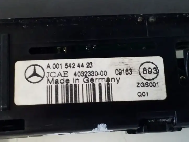 Mercedes-Benz E C207 W207 (2009 - 2017) A0015424423 Экран парктроника PDC — фото 4