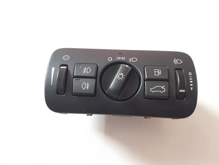 Volvo V70 (2007 - 2013) 30739415 Включатель фонарей — фото 6