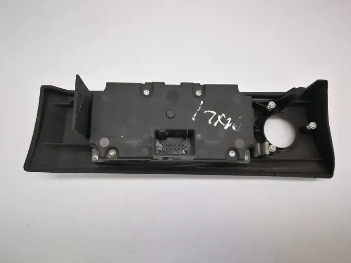 BMW 5 E60 E61 (2004 - 2010) 6988555 Включатель фонарей — фото 2
