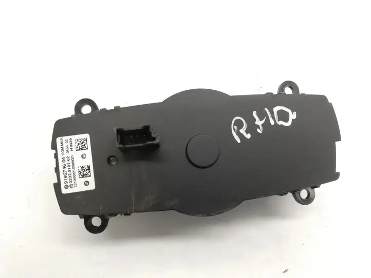 BMW 5 F10 F11 (2009 - 2016) 919274604 Включатель фонарей — фото 4