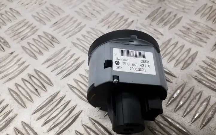 Skoda Yeti (5L) (2009 - 2012) 5L0941431G Включатель фонарей — фото 2
