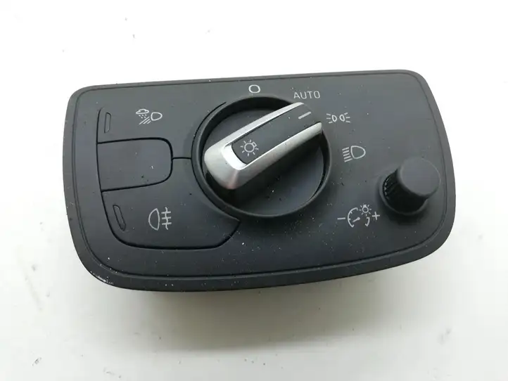 Audi A6 C7 (2011 - 2014) 4G0941531E Включатель фонарей — фото 1