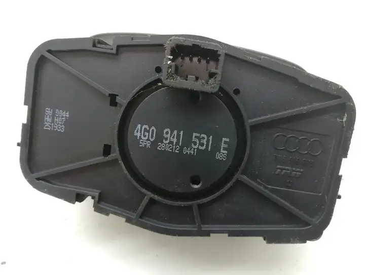 Audi A6 C7 (2011 - 2014) 4G0941531E Включатель фонарей — фото 3