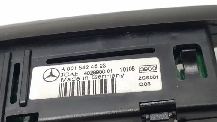 Mercedes-Benz C W204 (2007 - 2014) A0015424623 Экран парктроника PDC — фото 3